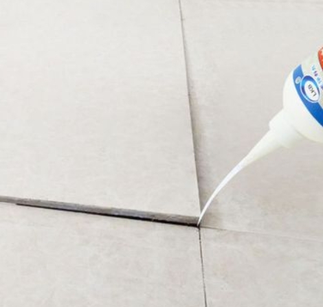 张家口市瓷砖空鼓维修公司分享卫生间瓷砖脱落的原因可能有以下几点